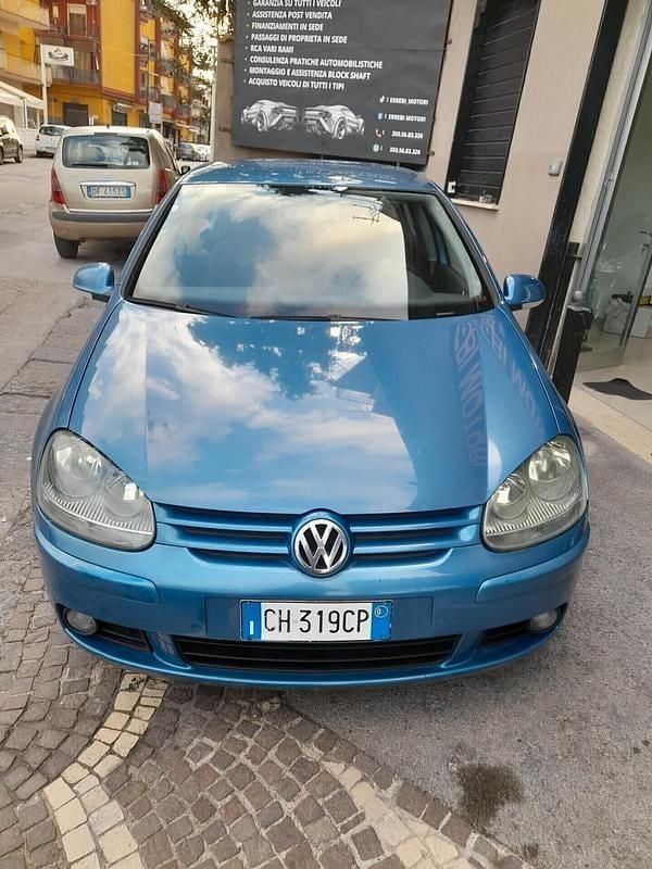 Usata VW Golf V Comfortline 140 CV (102 kW) 2007 Blu Berlina