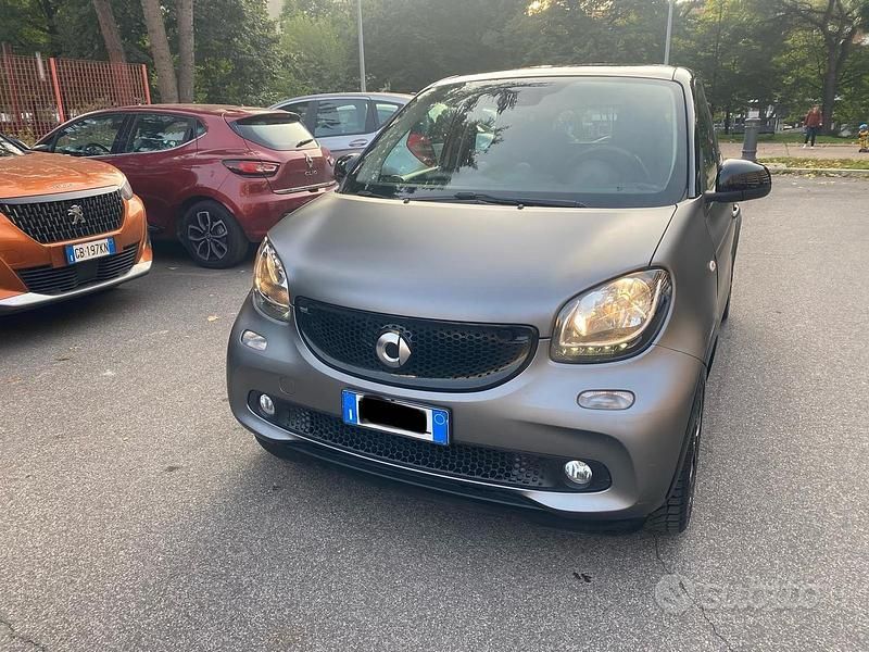 Usata Smart ForFour 2016 Grigio Utilitaria