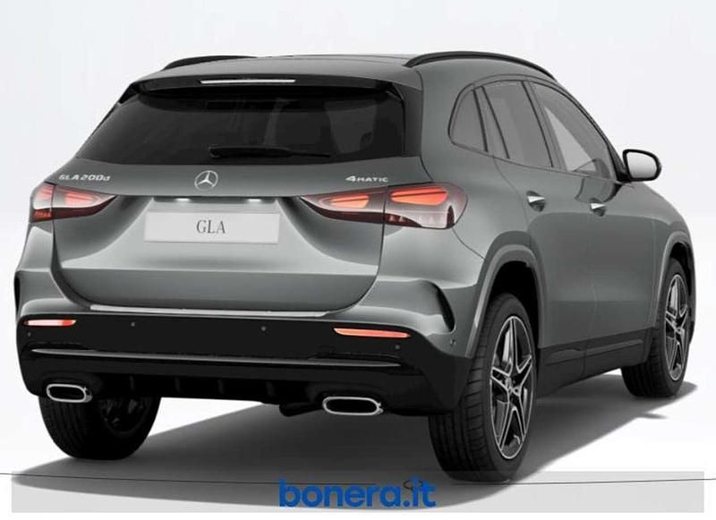 Nuova Mercedes GLA200 Advanced Plus 150 CV (110 kW) 2026 Grigio montagna SUV