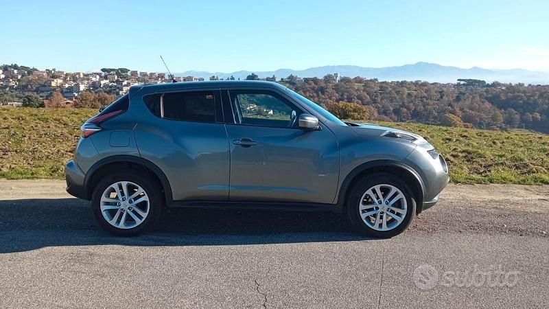 Usata Nissan Juke 110 CV (80 kW) 2018 Grigio SUV