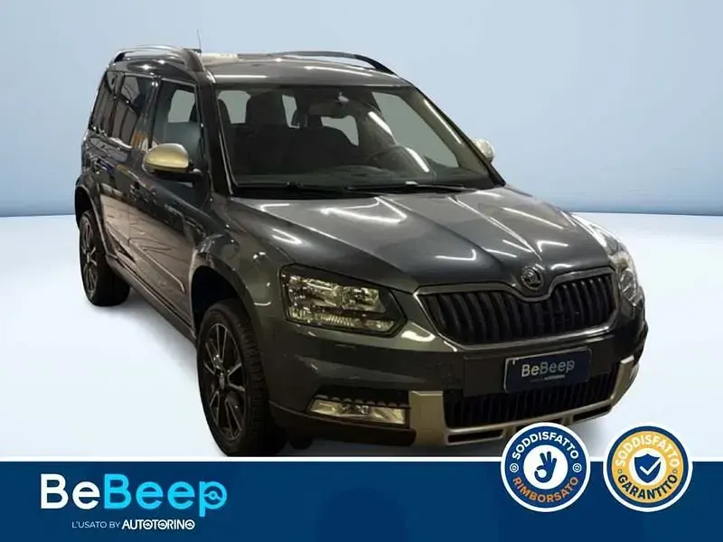 Usata Skoda Yeti Ambition 110 CV (80 kW) 2015 Grigio metallizzato SUV