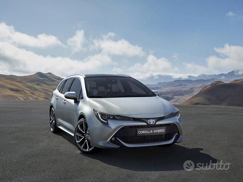 Grigio Usata 2021 Toyota Corolla Active Station wagon | 18.500 € (Ottimo prezzo) - Immagine 1/4