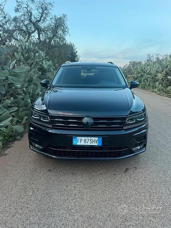 Usata VW Tiguan R 193 CV (141 kW) 2018 Nero SUV
