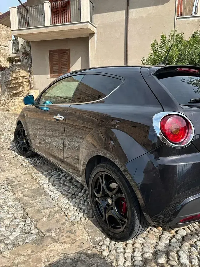 Usata Alfa Romeo MiTo 2011 Nero Utilitaria
