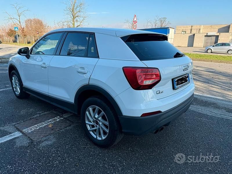 Bianco Usata 2018 Audi Q2 SUV | 11.000 € - Immagine 1/4