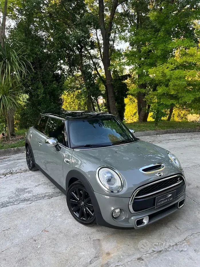 Usata Mini Cooper S 192 CV (141 kW) 2015 Grigio Utilitaria
