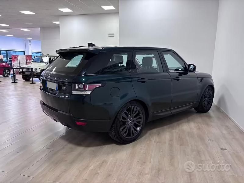 Usata Land Rover Range Rover Sport HSE 249 CV (183 kW) 2017 Verde SUV