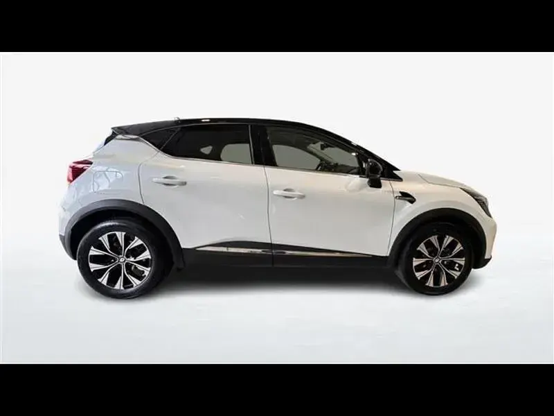 Usata Renault Captur Techno 145 CV (106 kW) 2023 Bianco SUV