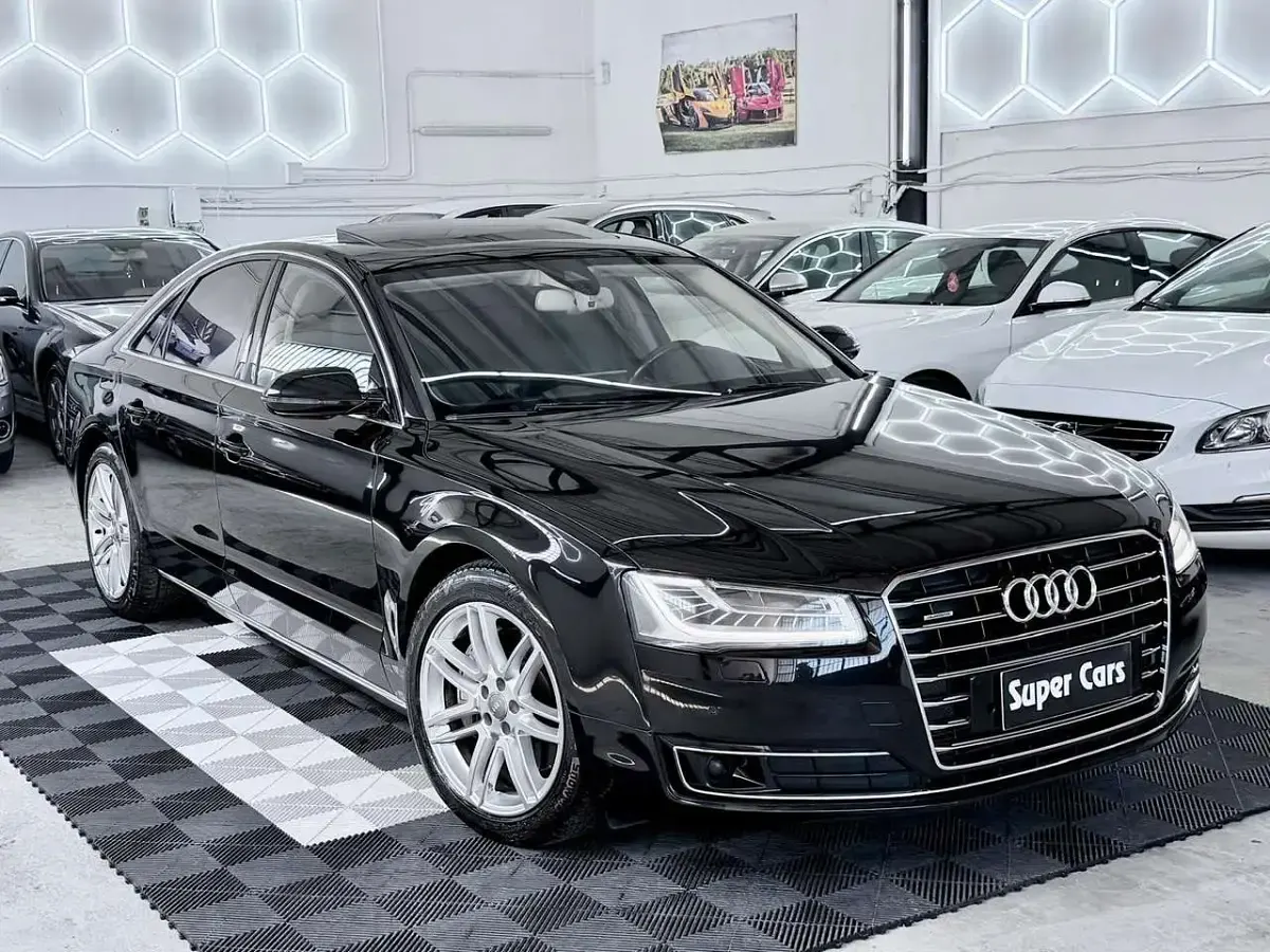 Usata Audi A8 262 CV (192 kW) 2017 Other Berlina