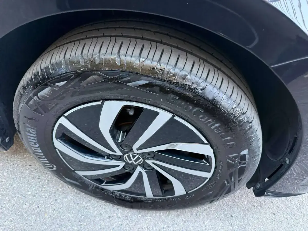 Usata VW Polo Highline 90 CV (66 kW) 2022 Nero Utilitaria