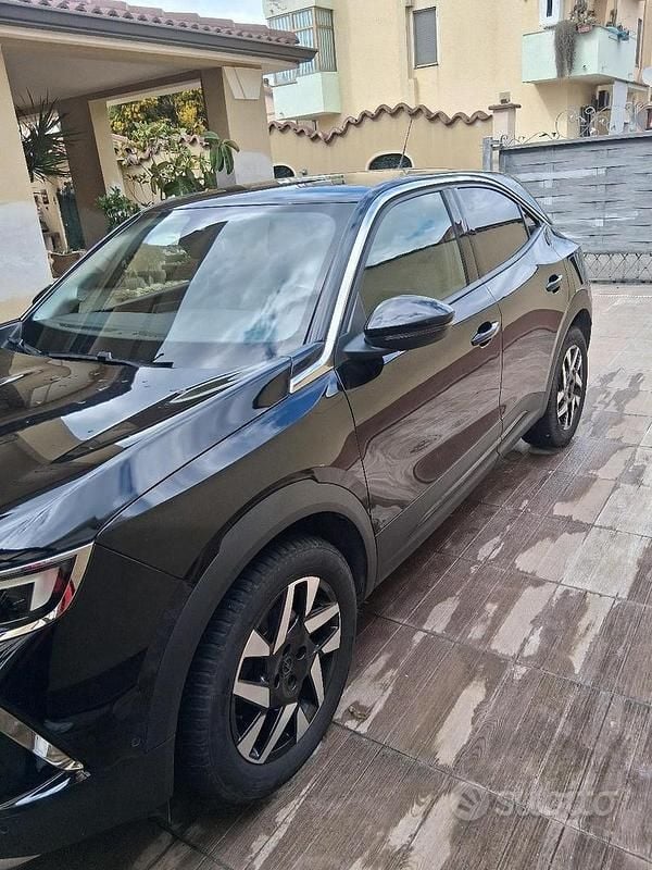 Usata Opel Mokka 110 CV (80 kW) 2023 Nero SUV