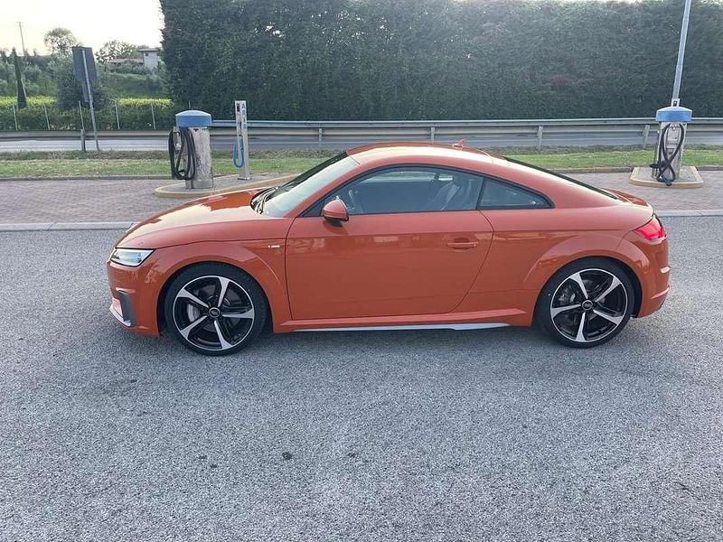 Usata Audi TT Ambiente 245 CV (180 kW) 2022 Coupé