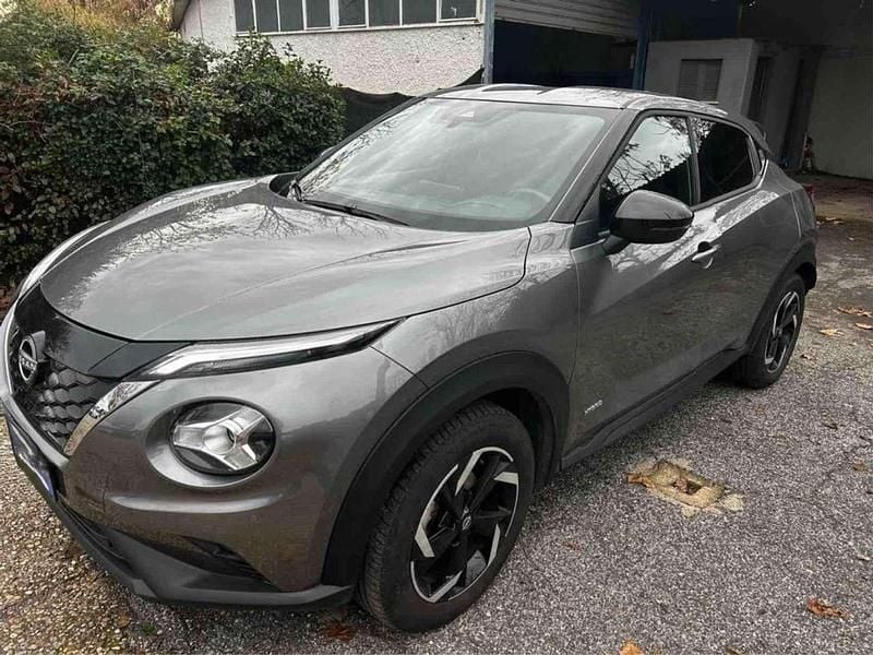 Usata Nissan Juke N-Connecta 94 CV (69 kW) 2024 Grigio scuro SUV