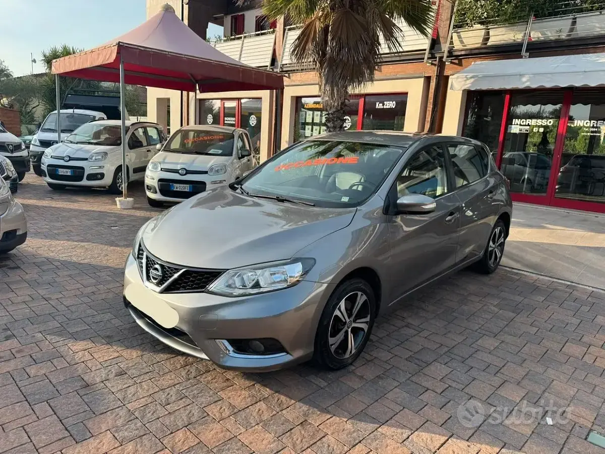 Usata Nissan Pulsar 110 CV (80 kW) 2018 Grigio Utilitaria