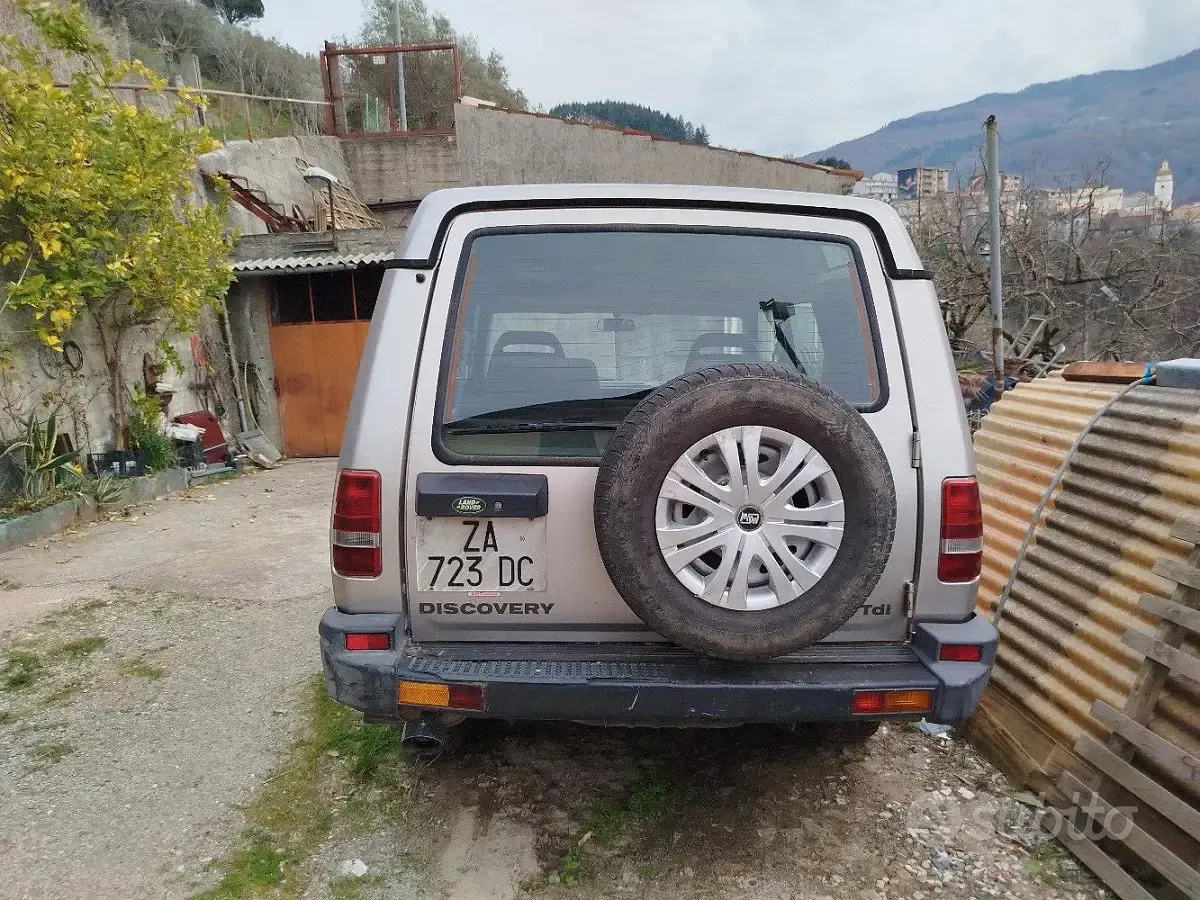 Usata Land Rover Discovery 1998 Grigio SUV