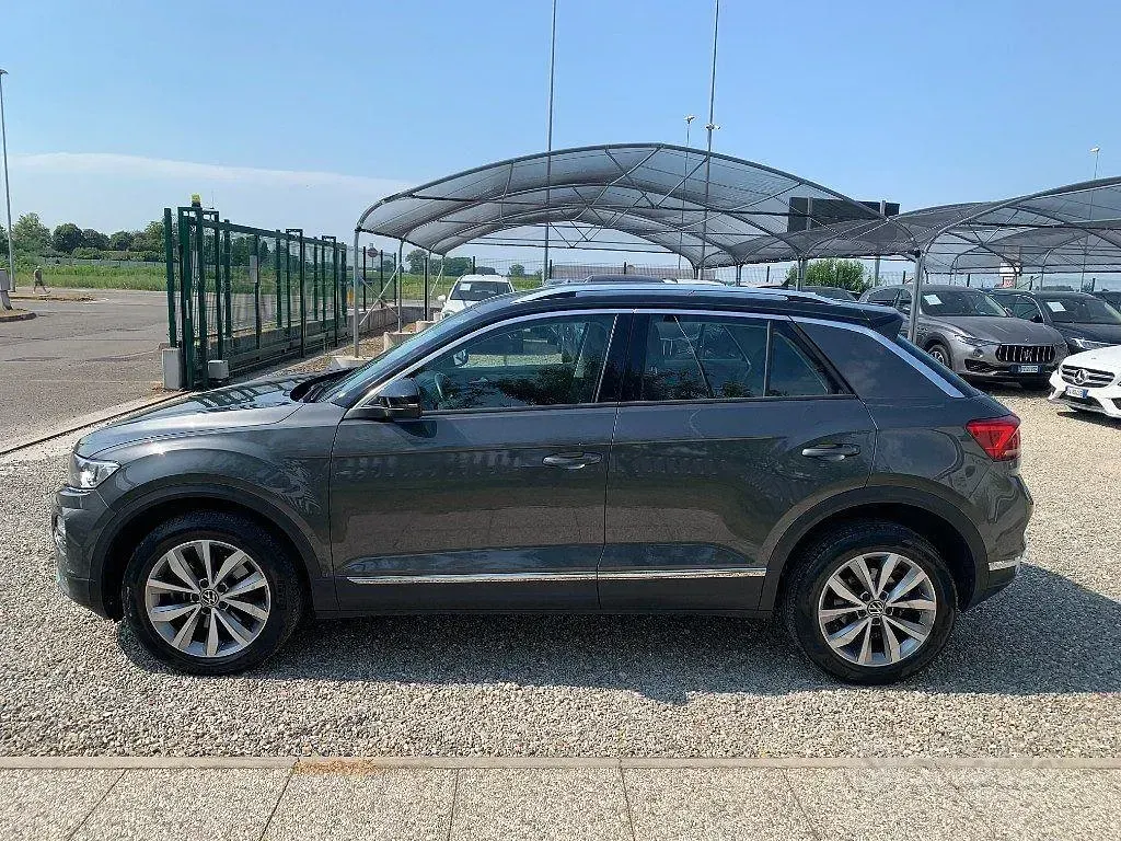 Usata VW T-Roc Style 150 CV (110 kW) 2021 Grigio SUV