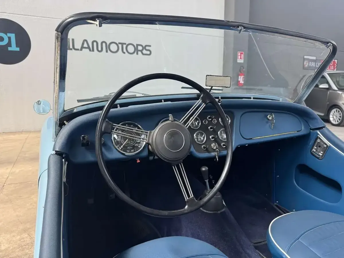 Usata Triumph TR3 90 CV (66 kW) 1959 Blu/azzurro Cabrio