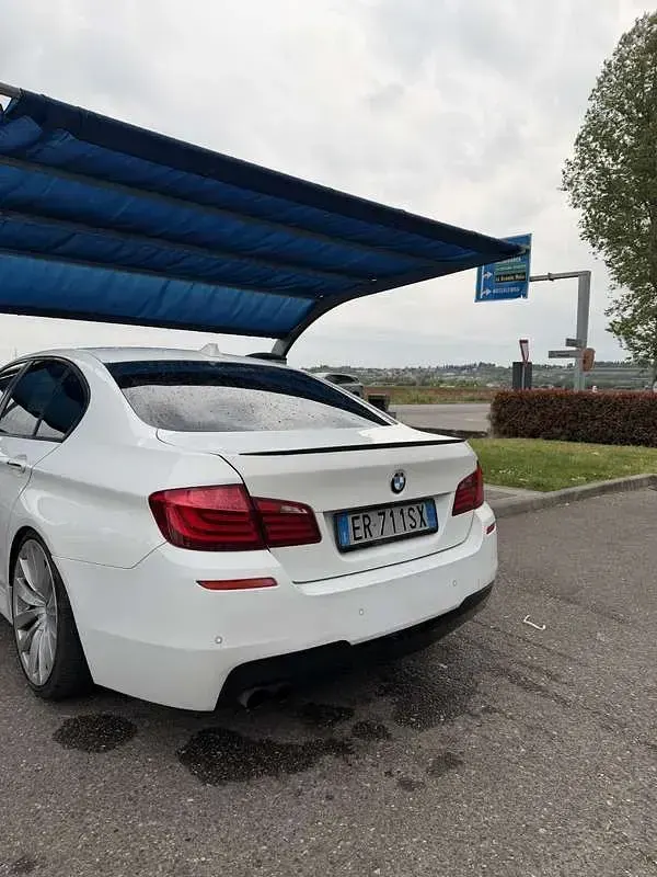 Usata BMW 520 184 CV (135 kW) 2013 Berlina