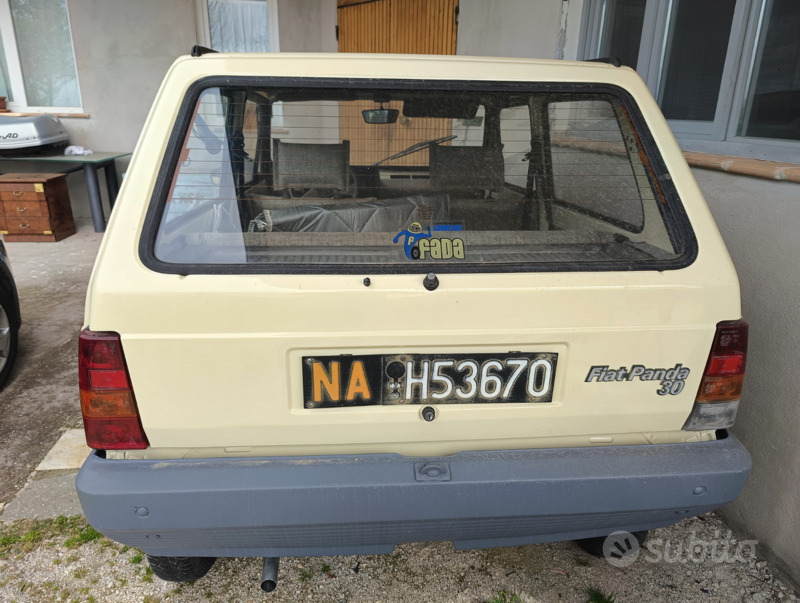 Usato 1981 Fiat 126 0.7 Benzin (3.800 €)