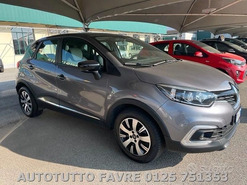 Occasion Renault Captur 2019 Gris SUV