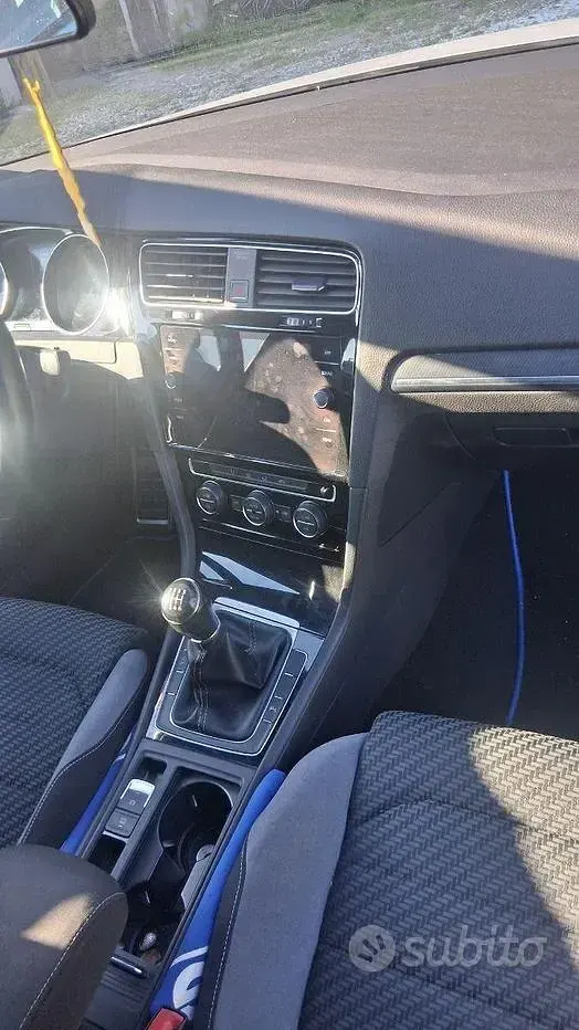 Usata VW Golf VII R-line 150 CV (110 kW) 2018 Berlina