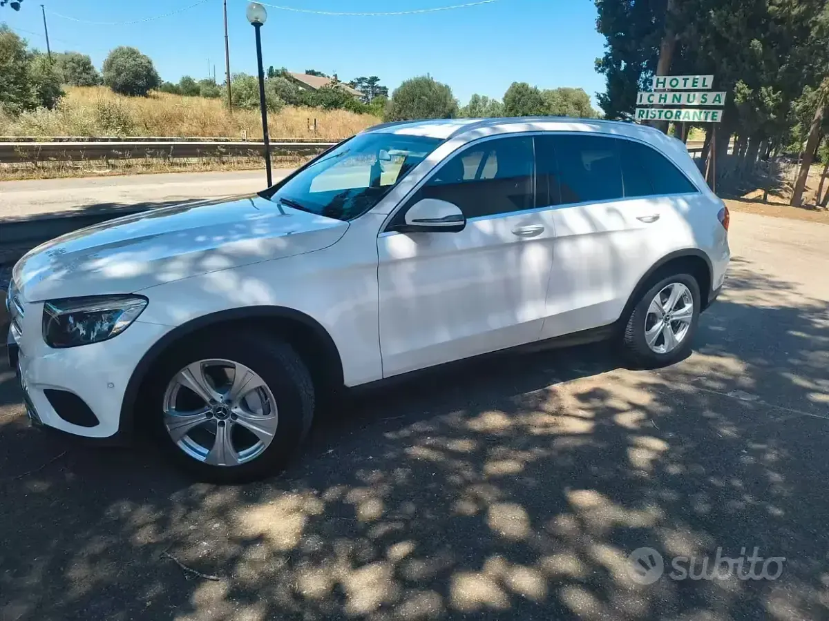 Usata Mercedes GLC220 Exclusive 170 CV (125 kW) 2017 Bianco SUV