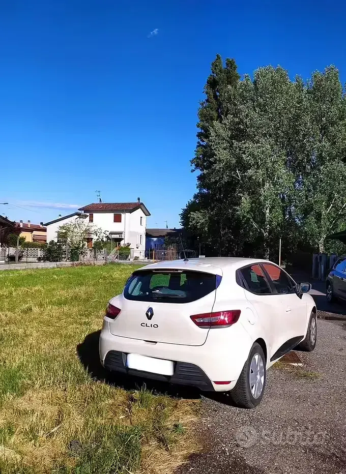 Occasion Renault Clio 73 ch (53 kW) 2017 Monospace