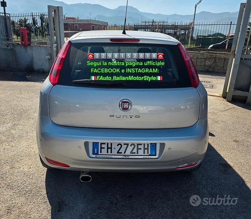 Usata Fiat Punto Street 95 CV (69 kW) 2017 Grigio Utilitaria