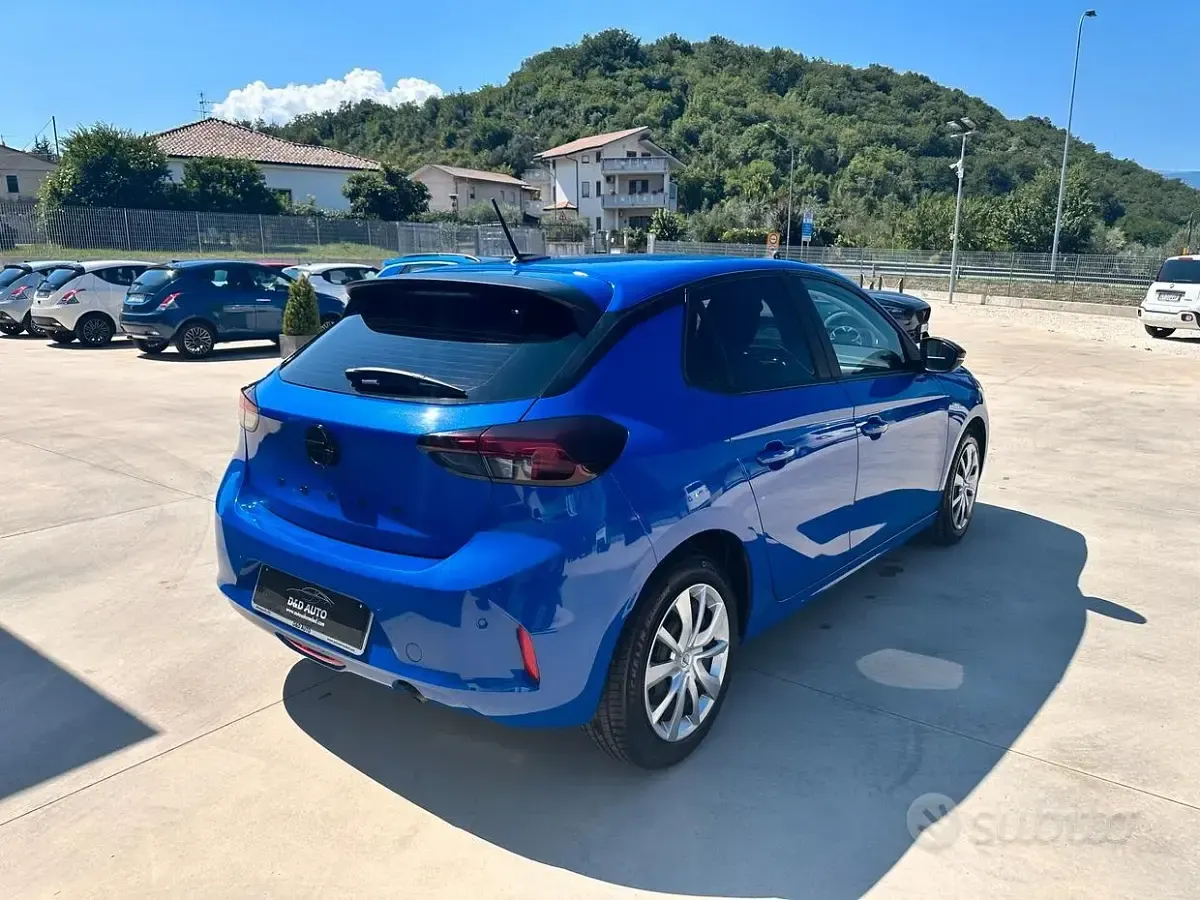 Usata Opel Corsa Edition 101 CV (74 kW) 2025 Blu Utilitaria