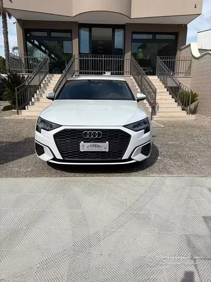 Usata Audi A3 Advanced 116 CV (85 kW) 2022 Bianco Berlina