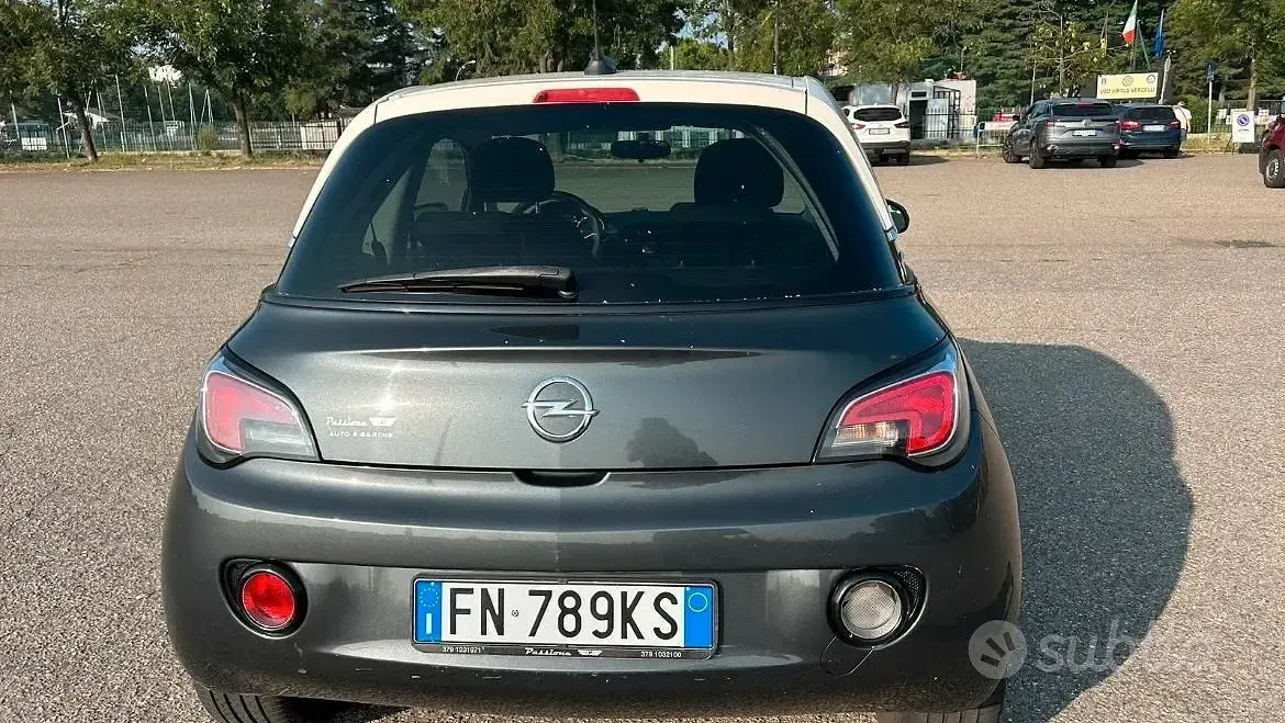 Usata Opel Adam 87 CV (63 kW) 2018 Nero Utilitaria
