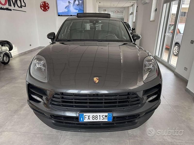 Usado Porsche Macan 245 CV (180 kW) 2019 Gris SUV