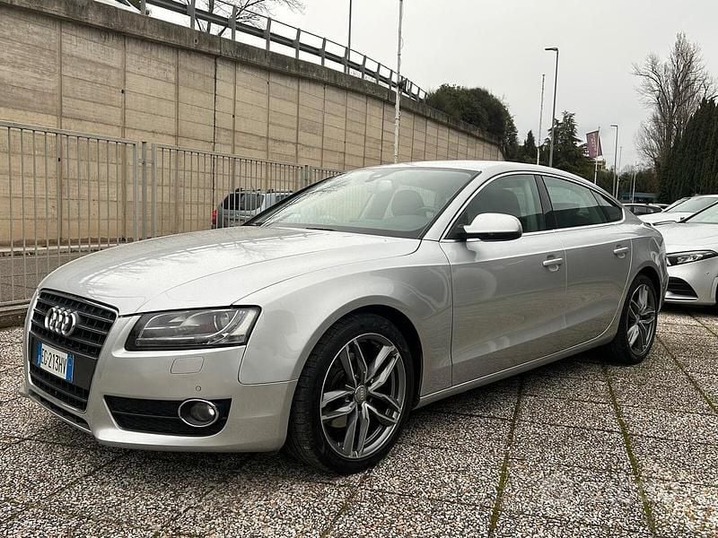 Usata Audi A5 Advanced 143 CV (105 kW) 2011 Grigio Coupé
