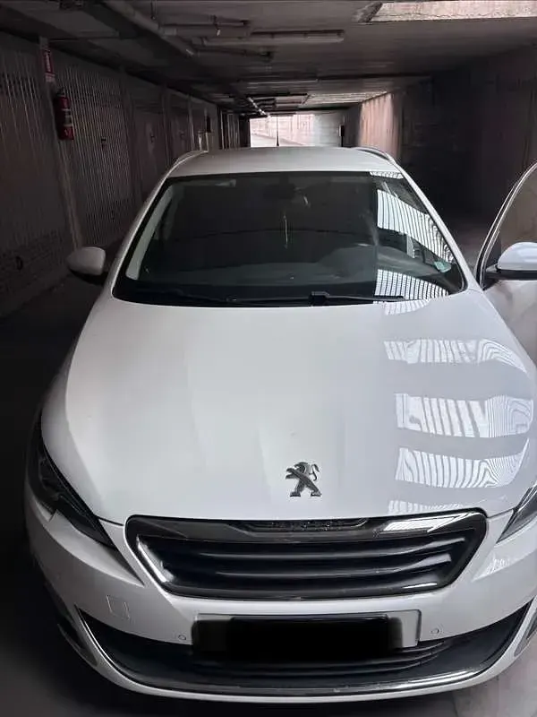 Usata Peugeot 308 SW Allure 120 CV (88 kW) 2015 Bianco Station wagon