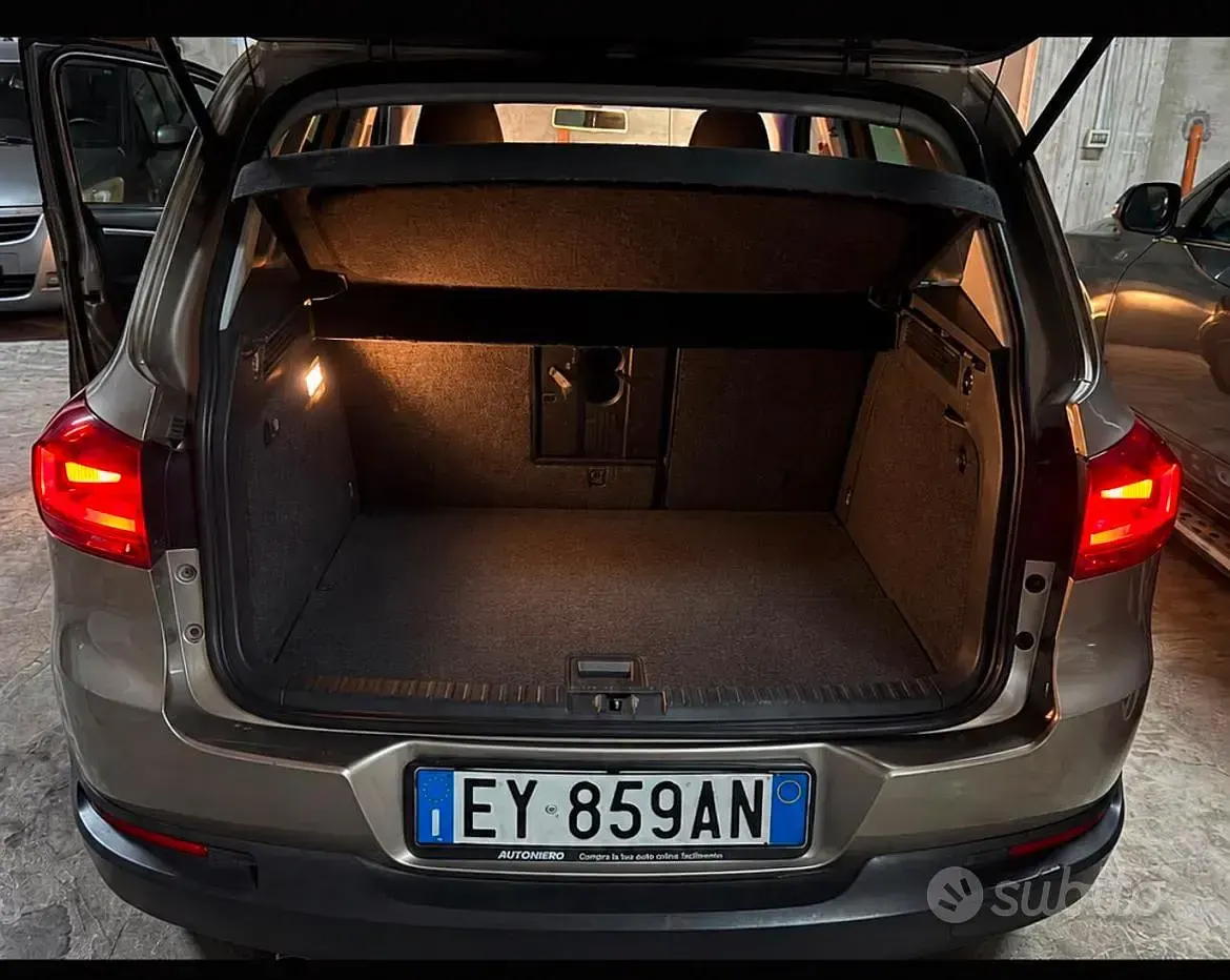Usata VW Tiguan 140 CV (102 kW) 2014 Marrone SUV