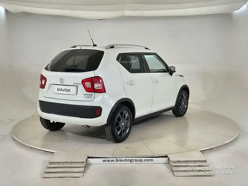 Usata Suzuki Ignis 92 CV (67 kW) 2018 Bianco SUV