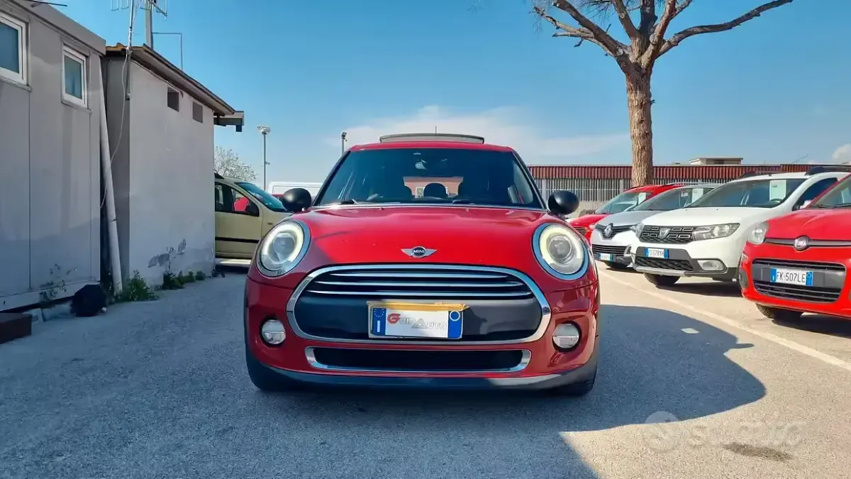 Usata Mini One D Hype 95 CV (69 kW) 2017 Rosso Utilitaria