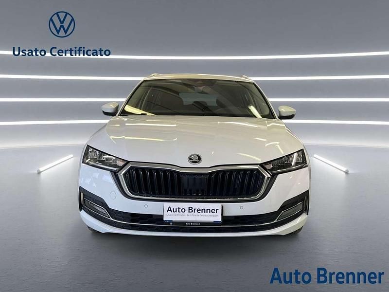 Usata Skoda Octavia Style 150 CV (110 kW) 2022 Bianco luna metallizzato Station wagon