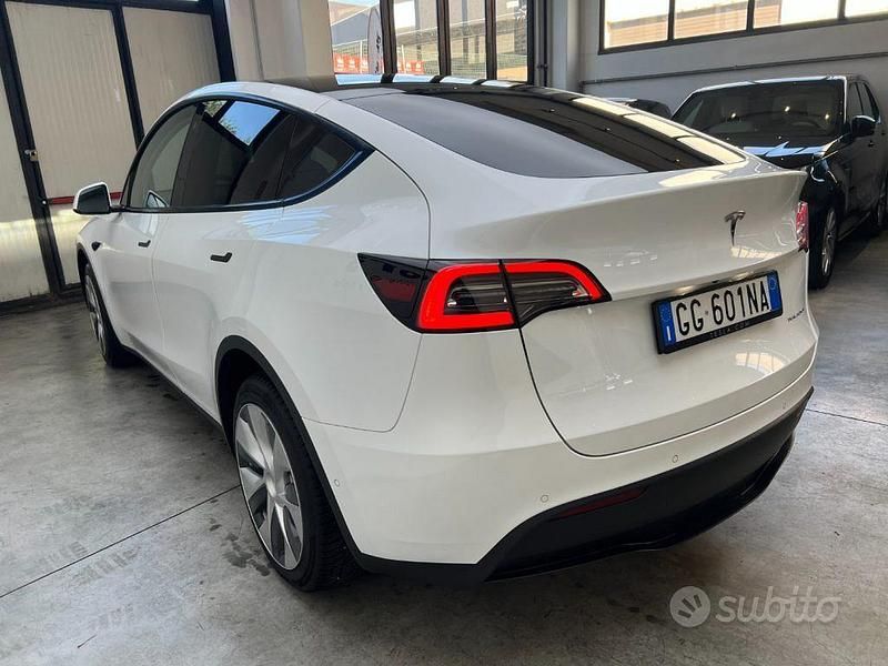 Usata Tesla Model Y 378 kW (514 CV) 2021 Bianco SUV