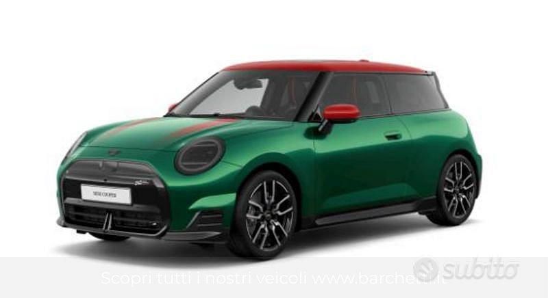 Usata Mini John Cooper Works 183 CV (134 kW) 2025 Verde Utilitaria