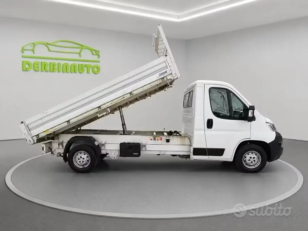 Usata Citroën Jumper 140 CV (102 kW) 2021 Bianco Monovolume