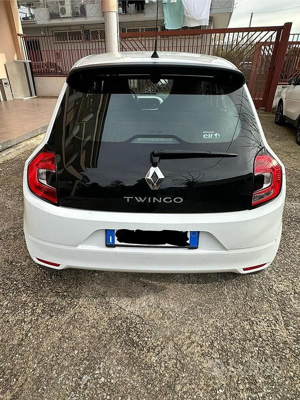 Usata Renault Twingo 65 CV (47 kW) 2019 Bianco Utilitaria