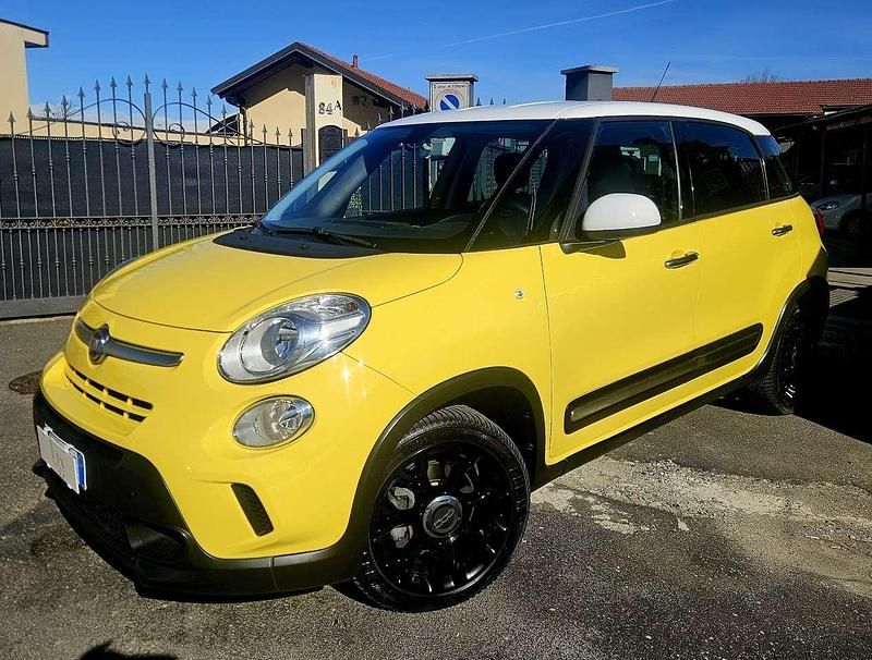 Usata Fiat 500L Trekking 120 CV (88 kW) 2014 Giallo Monovolume