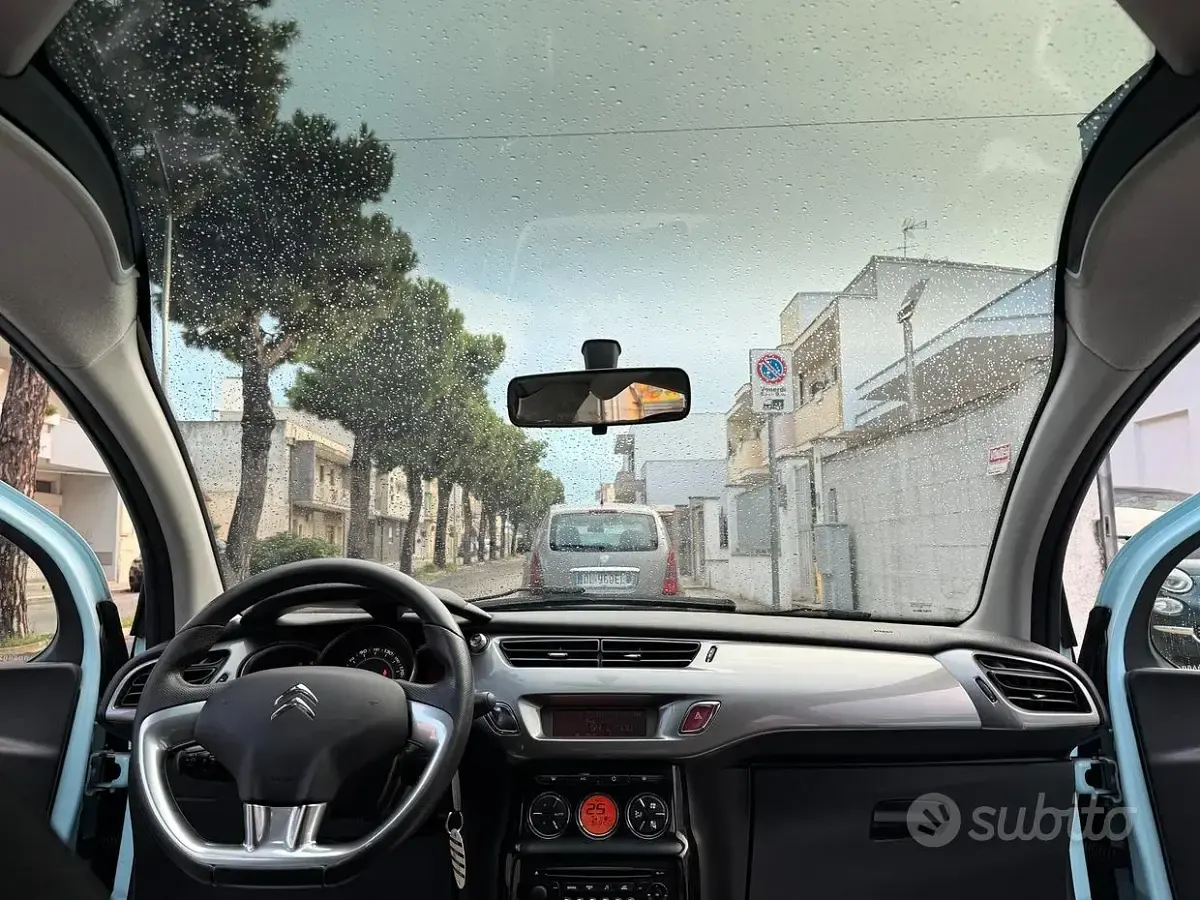 Usata Citroën C3 Exclusive 68 CV (50 kW) 2010 Blu Berlina