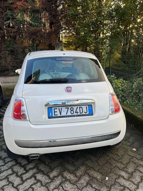 Usata Fiat 500 Lounge 69 CV (50 kW) 2014 Bianco Utilitaria