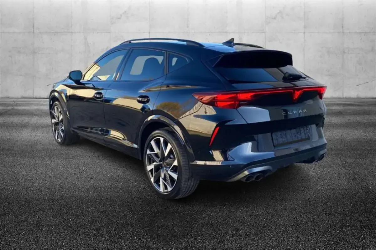 Usata Cupra Formentor VZ 333 CV (244 kW) 2024 Nero SUV