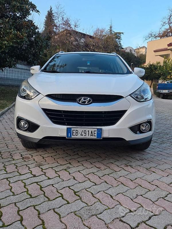 Usata Hyundai ix35 Classic 115 CV (84 kW) 2011 Bianco SUV