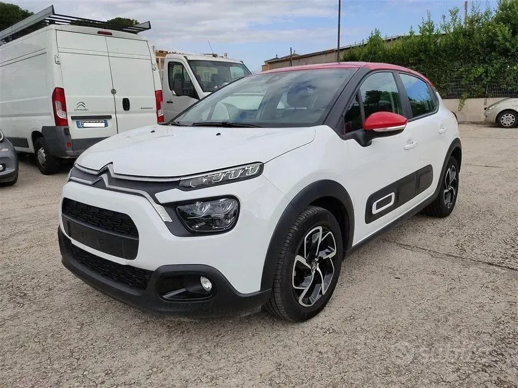 Usata Citroën C3 Feel 110 CV (80 kW) 2022 Bianco polar Utilitaria