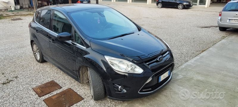 Usata 2012 Ford C-MAX Monovolume | 3700 € (Buon prezzo) - Immagine 1/4