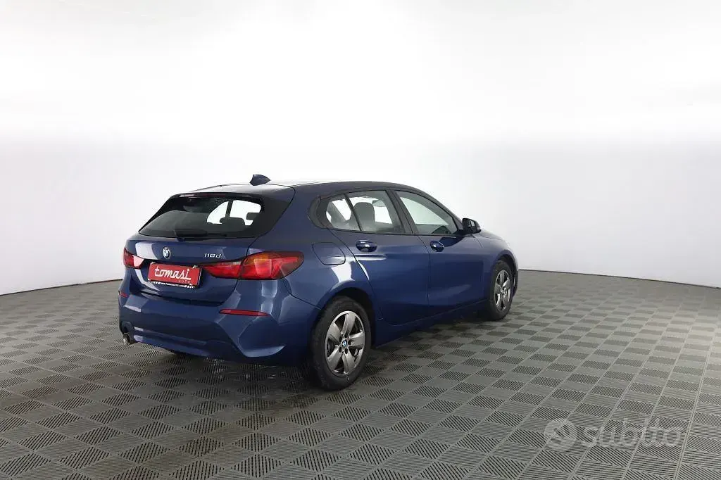 Usata BMW 116 Advantage 116 CV (85 kW) 2021 Phytonic blue Utilitaria